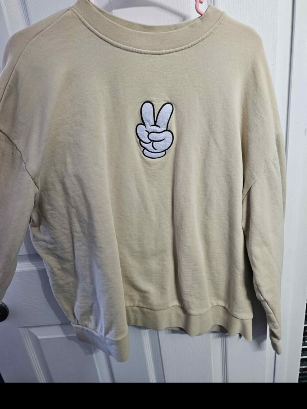 Mickey Peace Sign Sweater XXL